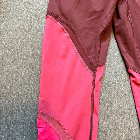 Lululemon Color Block Leggings - Picture 5 of 8